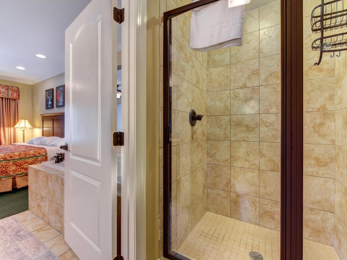 City Bear, 2Br, Pool, Spa, Downtown Gatlinburg, Sleeps 6 Apartment Ngoại thất bức ảnh