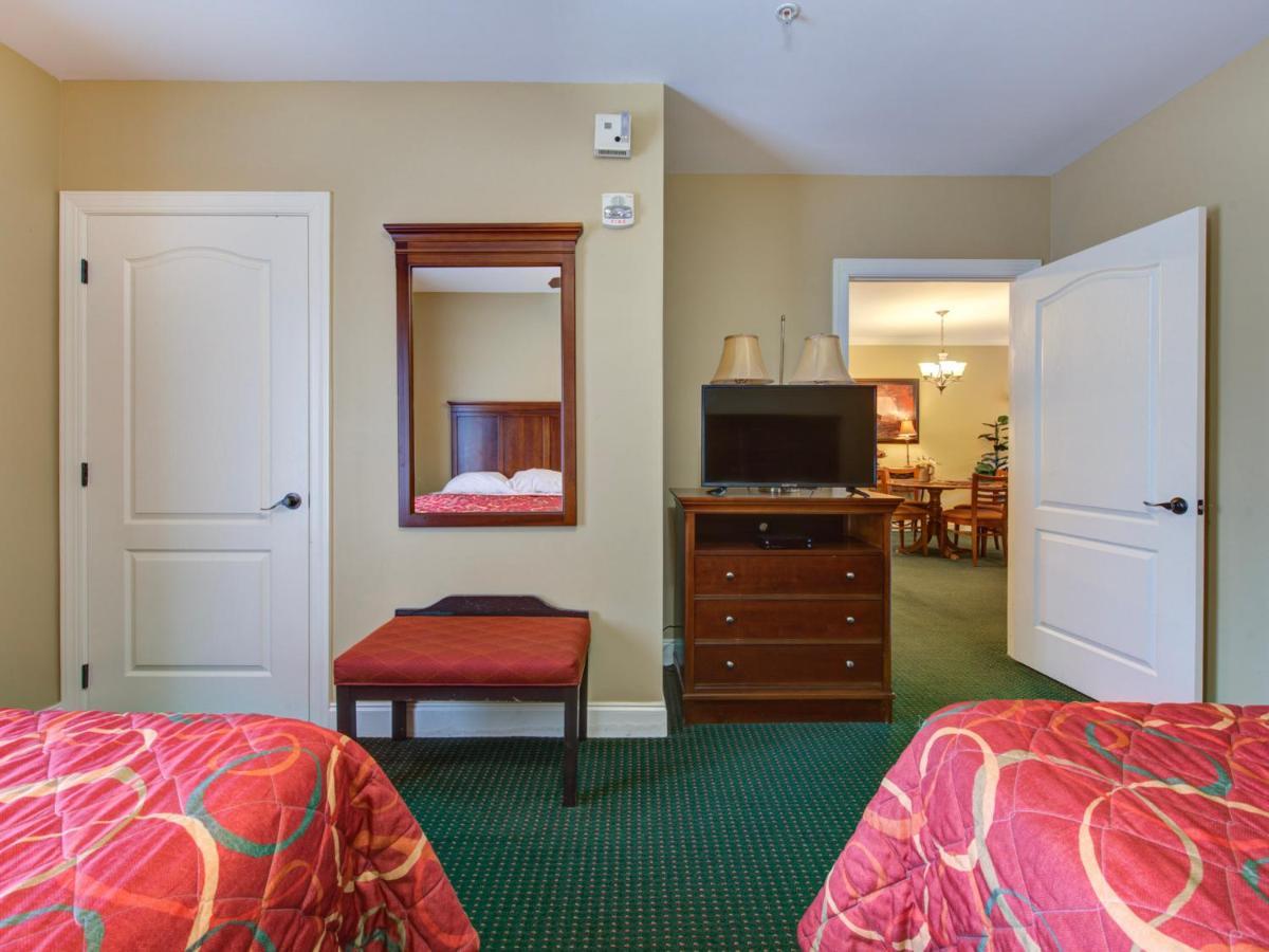 City Bear, 2Br, Pool, Spa, Downtown Gatlinburg, Sleeps 6 Apartment Ngoại thất bức ảnh
